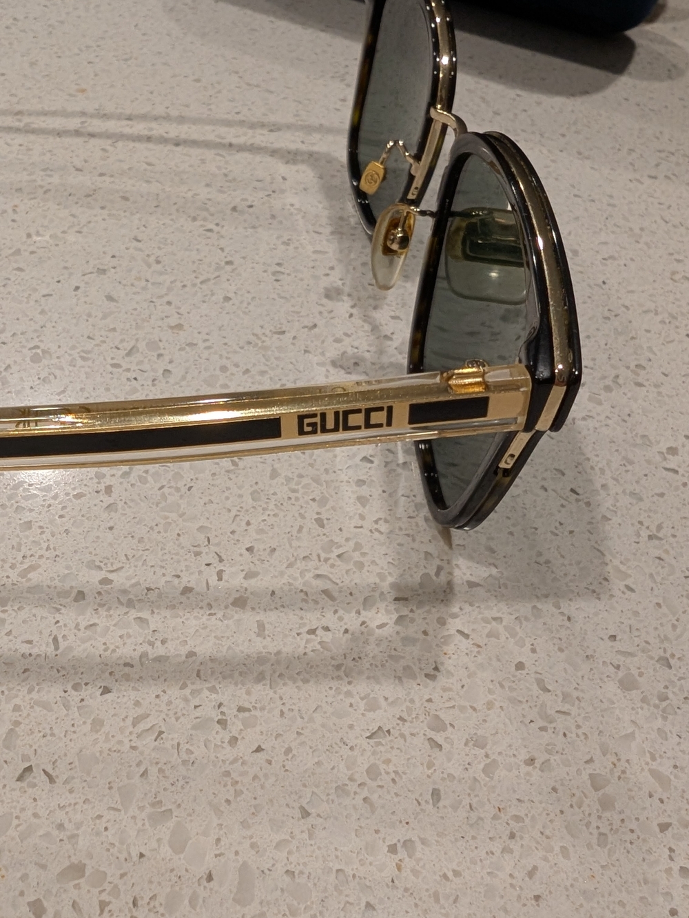 Gucci Tortoiseshell Sunglasses - Picture 3 of 10